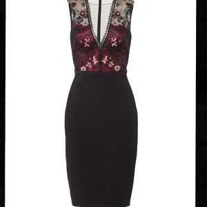 Burgundy Midnight Sheath - THEIA - Size 4